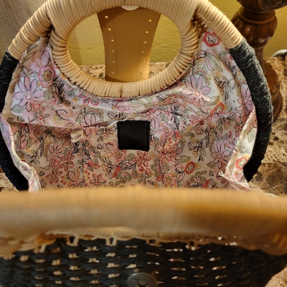 NOVUS Bags - Picture 3 of 4